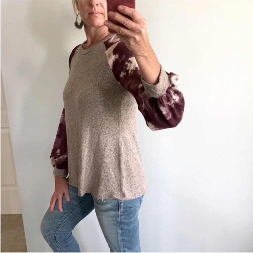 Tie Dye Sleeves Brushed Hacci Top - Picture 4 of 6